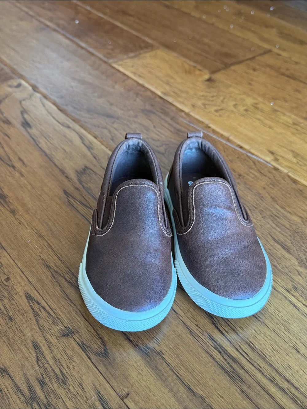 Old Navy Kids Slip-On Shoes in light grey, Light Brown and dark Brown trio